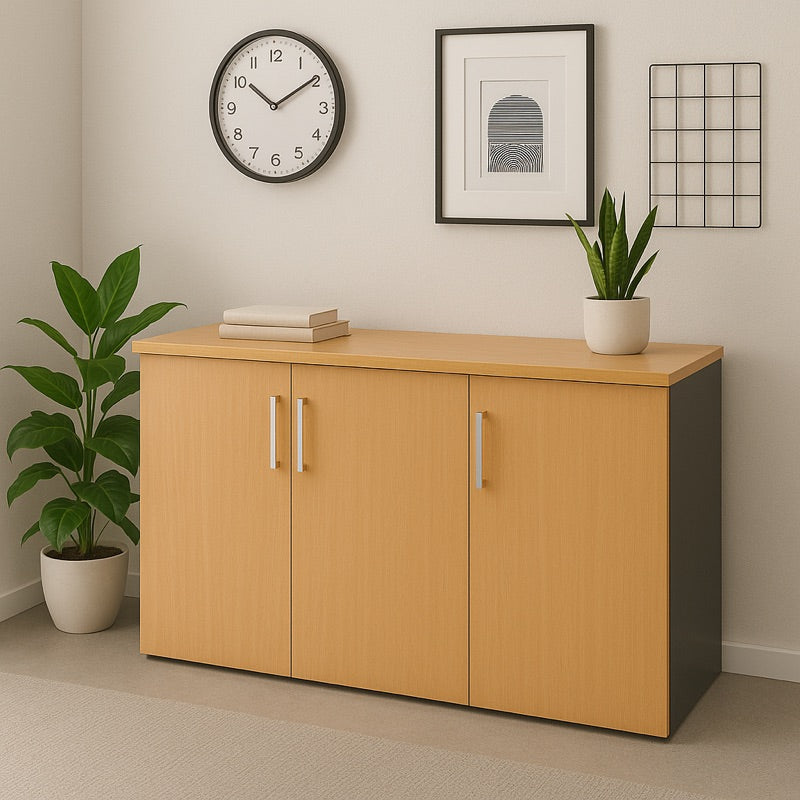 Credenza con 3 Puertas 1200